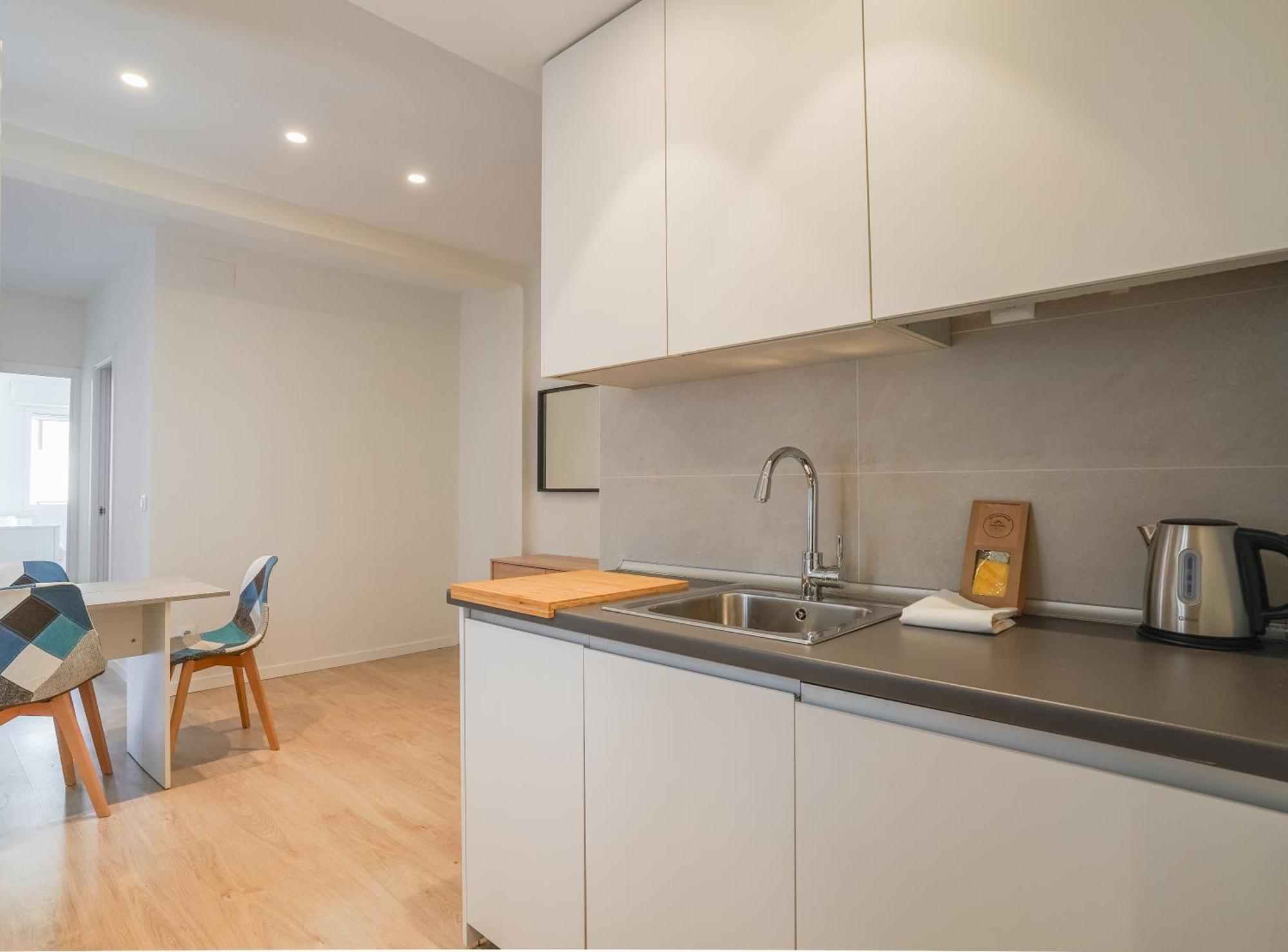 Bright Modern - 2Bedrooms 1Bath - Delicias Madryt Zewnętrze zdjęcie